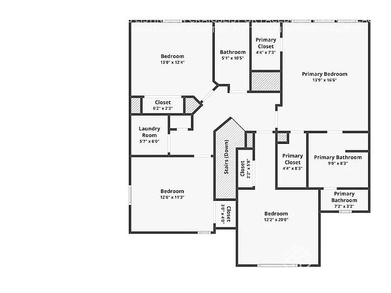 1009 Omaha Dr — Photo 2