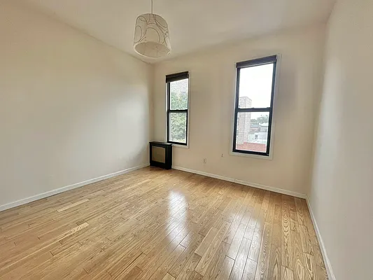 Rented by New Amsterdam Realty Group | media 11