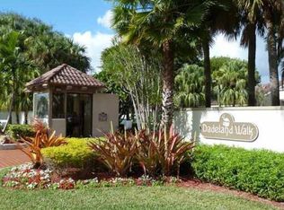 8137 SW 87th Ter, Miami, FL 33143