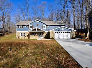 7724 Maxwelton St, Mooresville, IN 46158