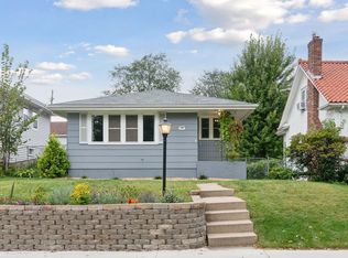 30 15th Ave N, Hopkins, MN 55343