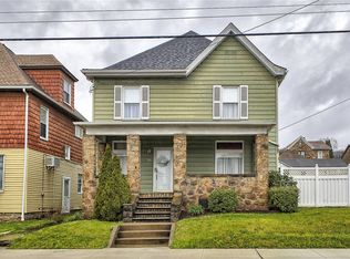 29 S 4th St, Youngwood, PA 15697