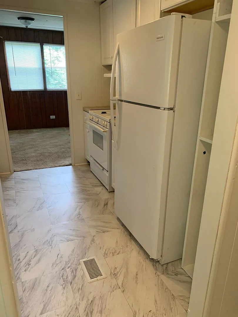 Mobile home on over .50 acre — Photo 2