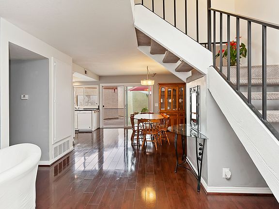 5th image of 2855 N Cottonwood St Unit 10