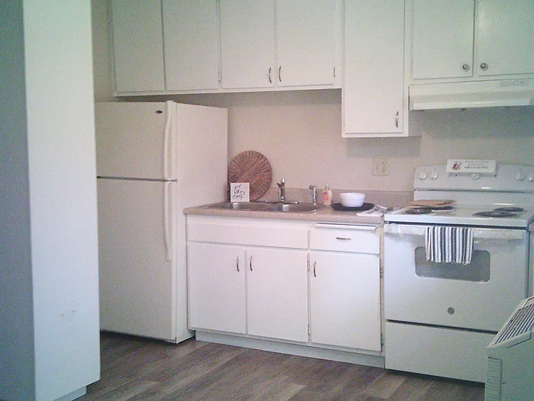 187 E Cherry Ln #212 — Photo 5