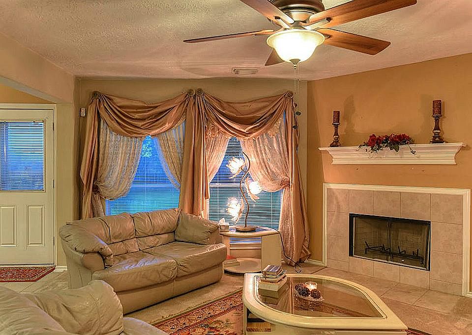 1st image of 22032 Knights Cove Dr