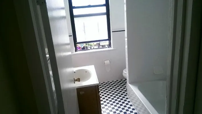 Rented by City Apt Group LLC | media 17