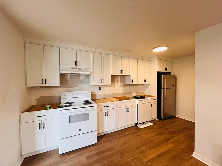 91 Green Manor Rd — Photo 9