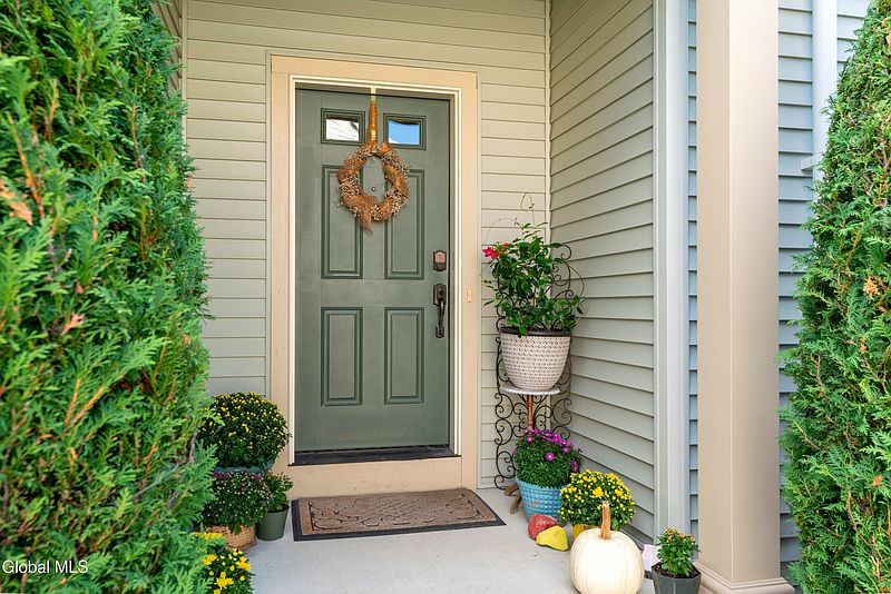 2nd image of 60 Meldon Circle