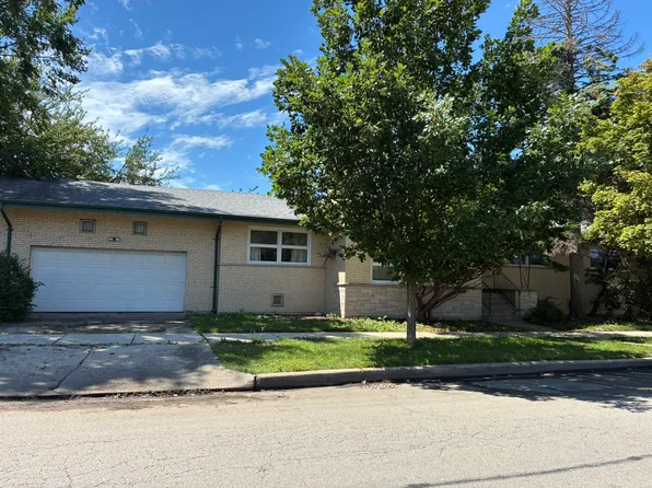 (undisclosed Address), Chicago, IL 60652