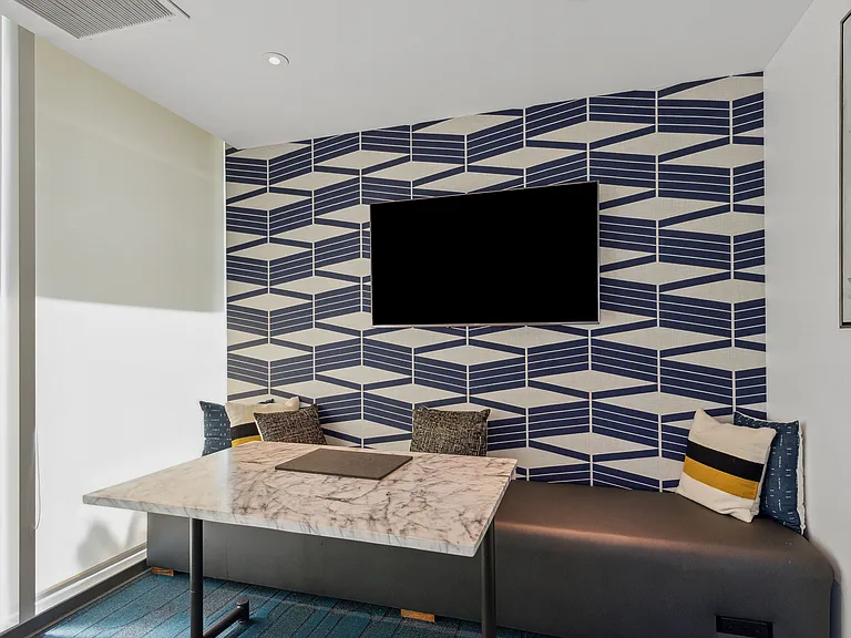 K1 Apartments — Photo 11
