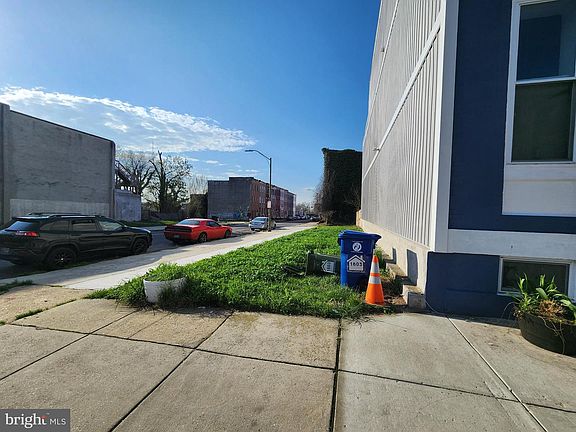 3rd image of 1601 Edmondson Ave
