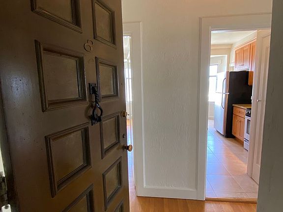 3rd image of 2060 Leavenworth St APT 8
