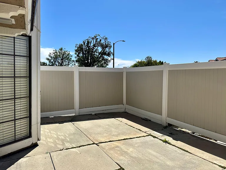 130 Albert St — Photo 5