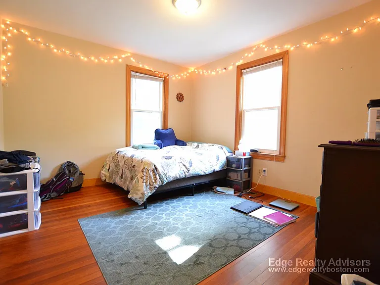 131 Nottinghill Rd #1 — Photo 9