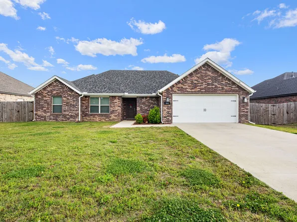 903 Lawlis Rd, Siloam Springs, AR 72761