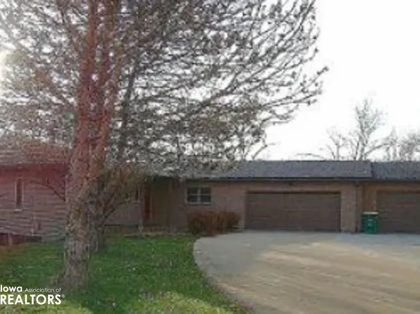 504 Kingman Cir, Fairfield, IA 52556