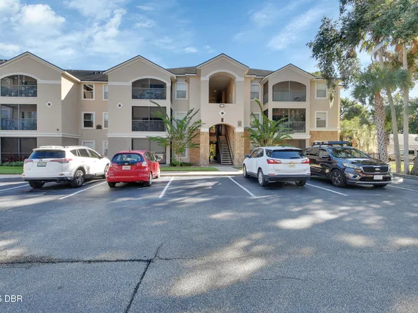940 Village Trl Unit 8-208, Port Orange, FL 32127