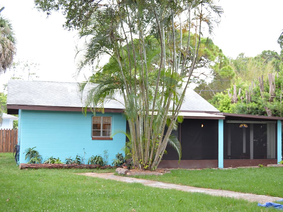 1st image of 942 32nd St