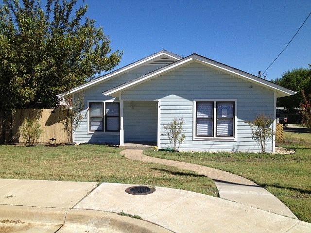 1st image of 517 S Fannin St