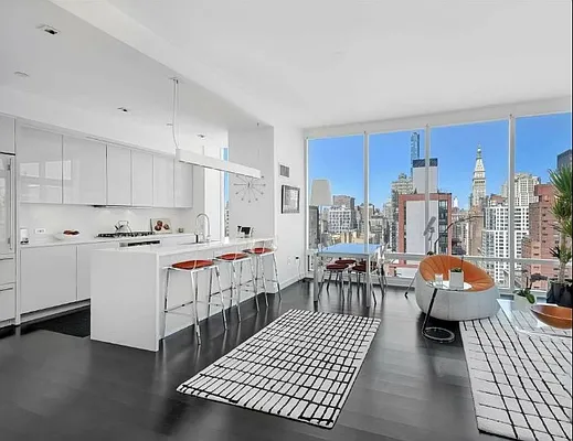 Sold by Owner | media 1