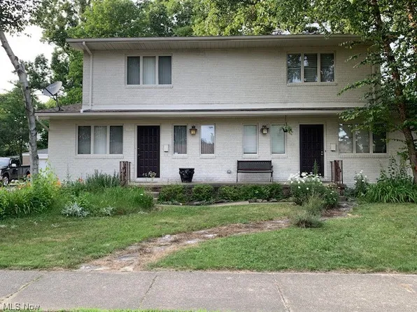 1655 & 1657 Tanglewood Dr, Akron, OH 44313