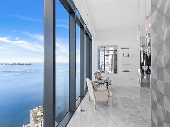 3rd image of 1451 Brickell Ave #4901