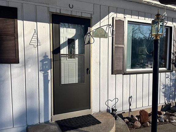 5th image of 2382 18th Avenue