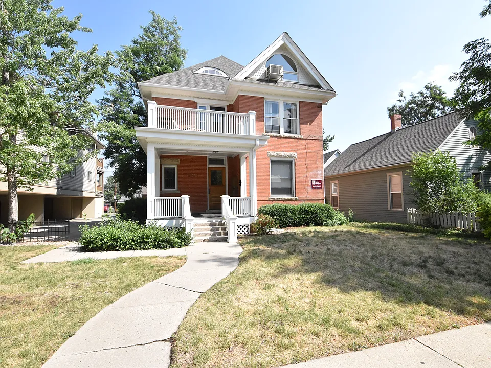 1929 Walnut St #6