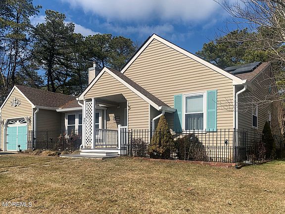 3rd image of 27 Amesbury Road #64