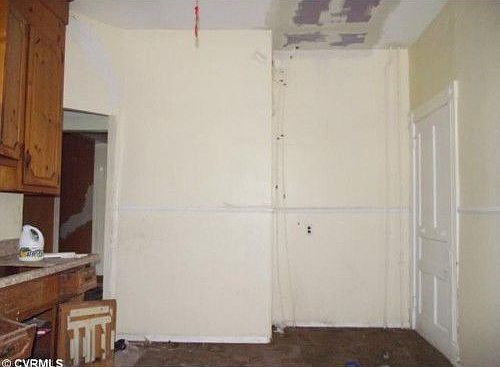 5th image of 2112 North Ave