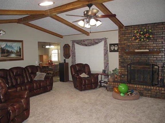 3rd image of 6208 Camden Ln
