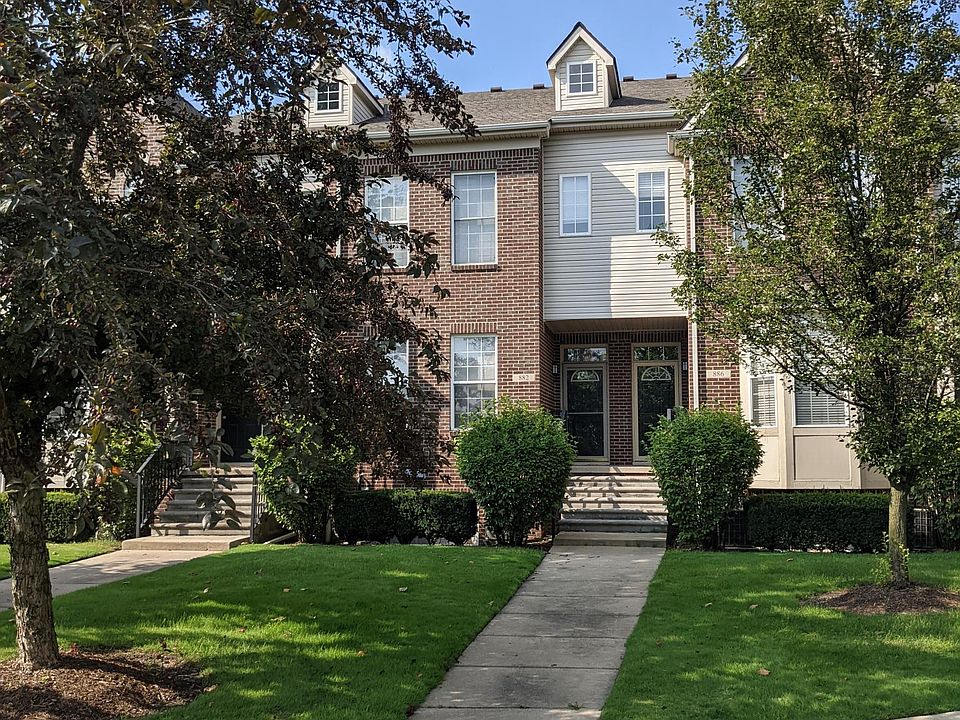 1st image of 882 Summerfield Dr
