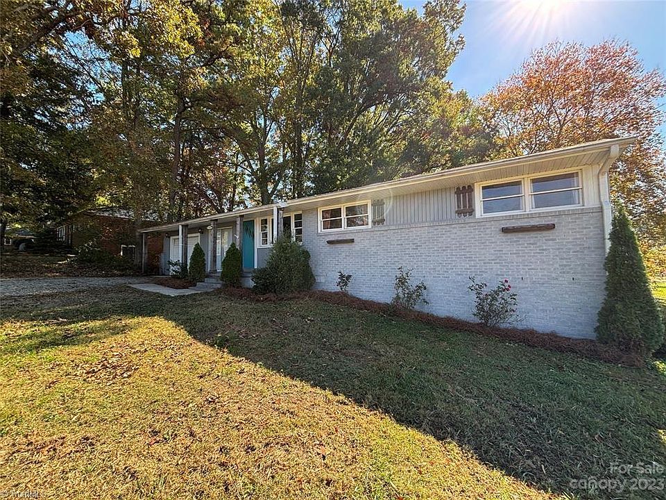 2nd image of 913 Hawkinstown Rd