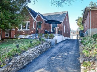 1723 Deer Park Ave, Louisville, KY 40205