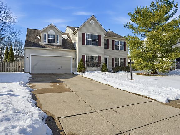 2nd image of 6686 Crestwell Ln