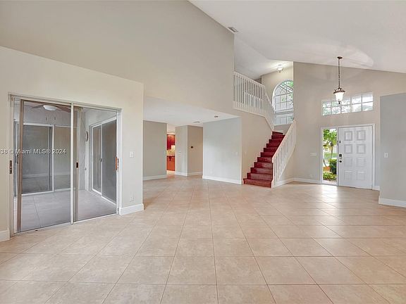 5th image of 10531 NW 11th Ct