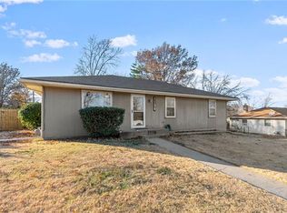 1106 Southview Dr, Richmond, MO 64085