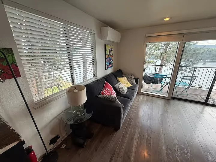 18126 E Duwamish Dr #18 — Photo 10