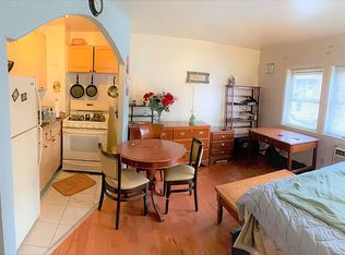 25-29 32nd St #1, Astoria, NY 11102