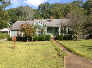 1806 W Borroum Cir, Corinth, MS 38834