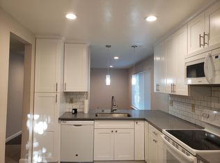 2205 17th St, Sacramento, CA 95818