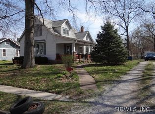 212 Meyer St, Lebanon, IL 62254