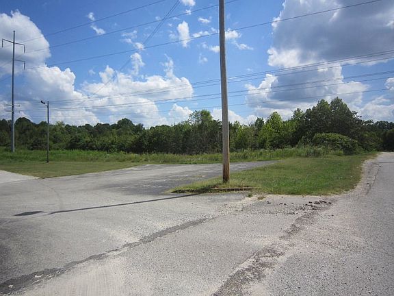 4th image of 115-119 Bonwood Dr