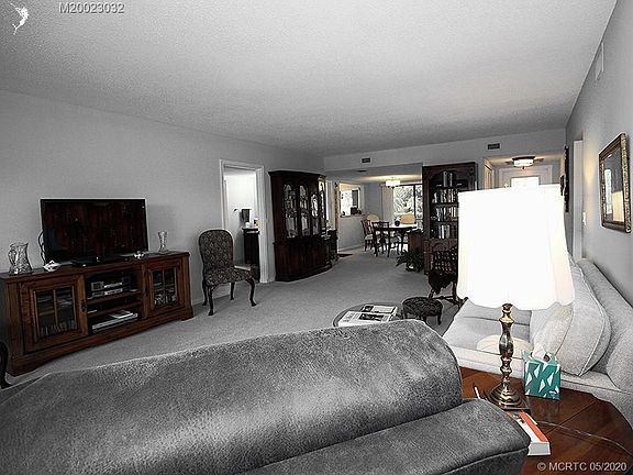 3rd image of 4061 SW Parkgate Blvd #1-7