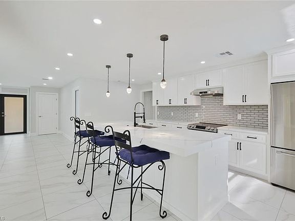 4th image of 5211 Pocatella CT
