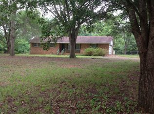 853 Strickland Cir, Colbert, GA 30628