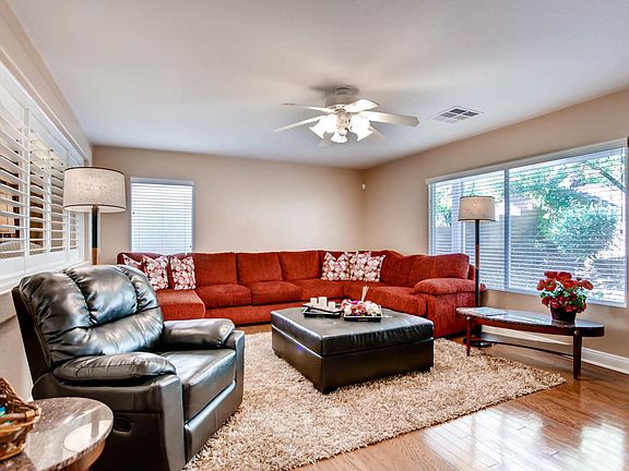 4th image of 10967 Fintry Hills St