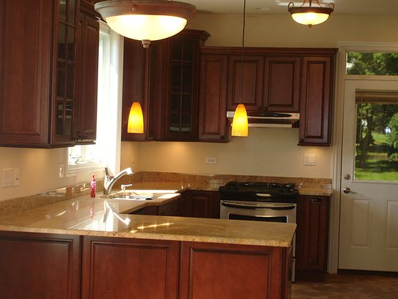 4th image of 3N024 Lakewood Dr