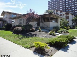 214 N Tennessee Ave, Atlantic City, NJ 08401